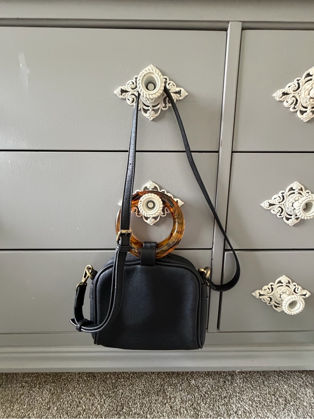 Anthropologie Black Crossbody Bag with Amber Tortoiseshell Ring - Picture 2 of 5